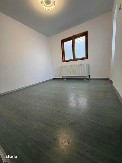 Casă cu 4 camere cu Teren 101 Mp în Central