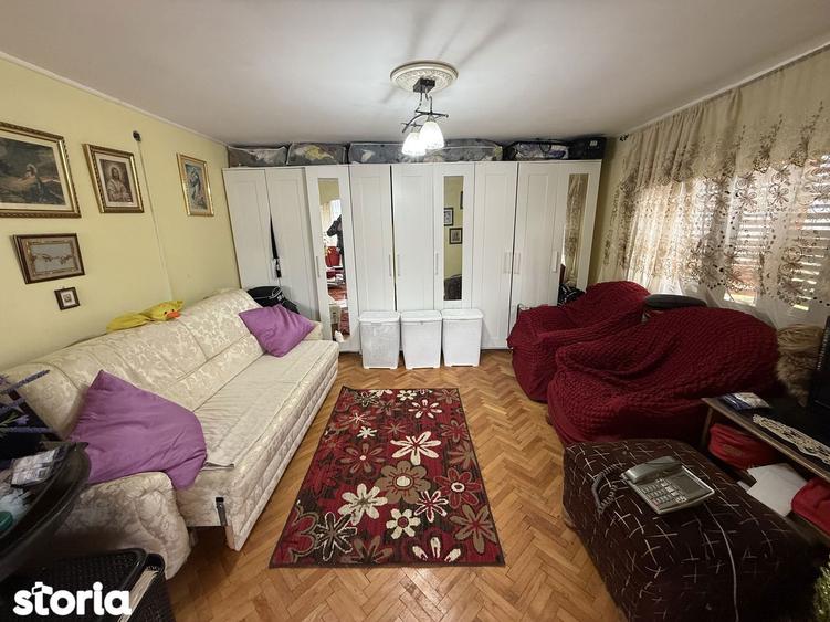 Casa corp C1 84mp + casa corp C2 51mp+garaj+ gradina ?i teren 889mp - 16