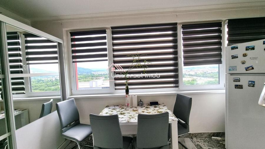 Apartament 3 camere, 86 mp. in Floresti, zona BMW - 11