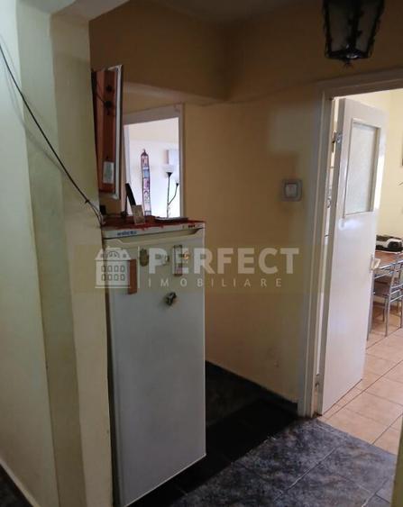 !!ocazie!!! AP.3 camere,2 bai,B-dul Bucuresti etaj 4/9 Pret 78000 eur - 3