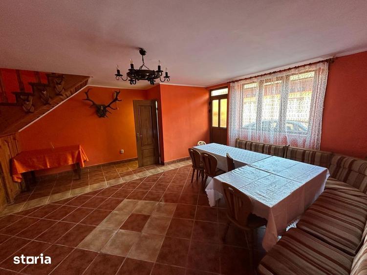 Casa cu pivni?a, mansarda ?i garaj in zona rurala - 3