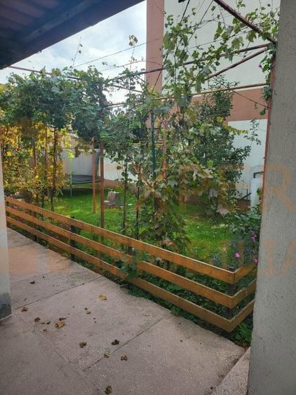 Casa situata in zona Bratianu din caramida - 2