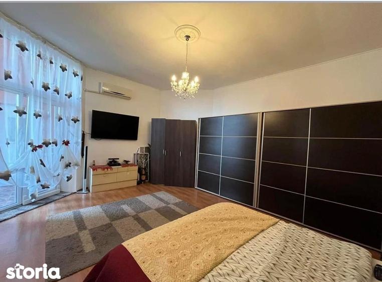 Apartament ultracentral/ 3 camere /70 mp + terasa privata - 11