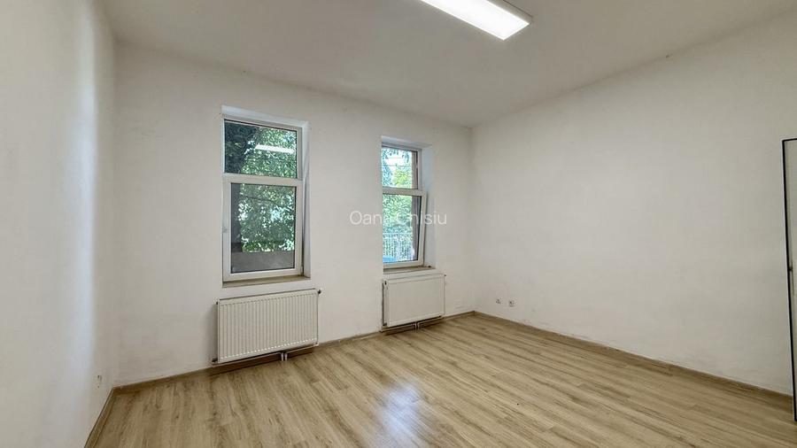 IMOBIL CU MULTIPLE DESTINATII