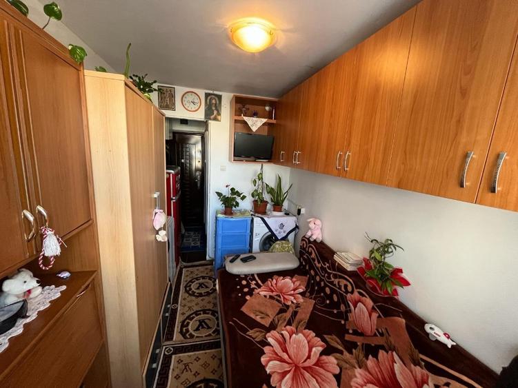 Garsoniera str Alunisului etajul 4 din 4 - 7