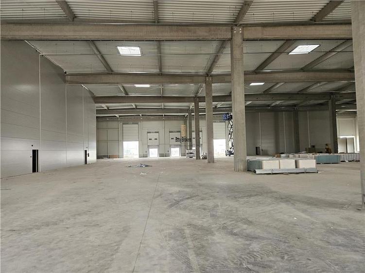 Spatiu Industrial - 5300 mp - Productie - Depozitare - Logistica - Distributie - 3