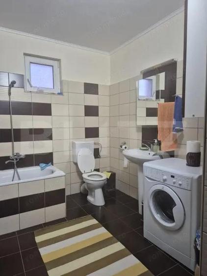 Casa spatioasa de vanzare in Sancrai cu 13 ari de teren - 14