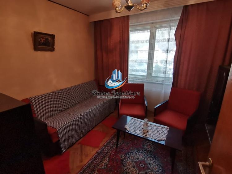 Apartament 4 camere (3decomandate+hol spatios) etaj 6 zona Maratei - 6