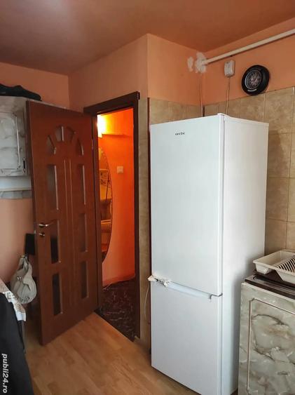 garsoniera etj 3 zona Dacia - 9