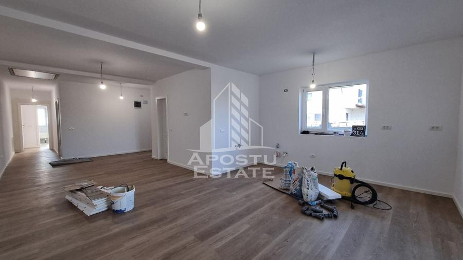 Duplex cu 3 camere cu Canalizare în Șag