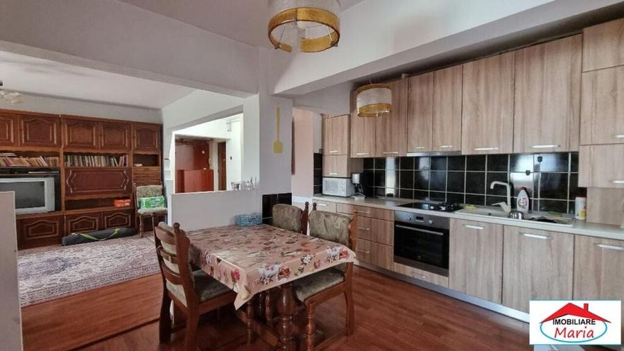 Apartament 4 camere Careiului 75000 Euro - 1