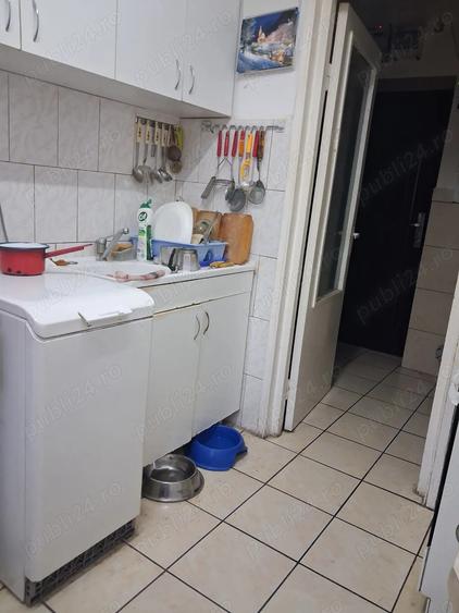 Vind sau schimb apartament cu 3 camere in cartierul Rogerius, Oradea - 3