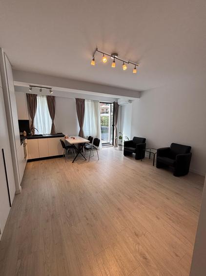 STUDIO - PIPERA - 50MP - COMSION 0% - 3