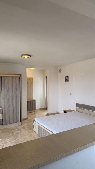 Garsoniera Moderna in Bloc Nou | Parcare Proprie, Balcon Spatios - 3