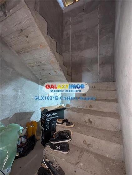 Adunatii Copaceni vila P+1 ,5 camere,suprafata 165 mp, teren 1300 mp - 34