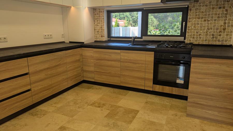 Casă de vânzare în Mogoșoaia – P+1, mobilată și utilată, cu ieșire la pădure - 34