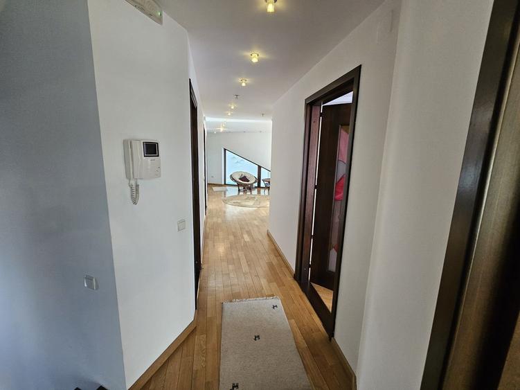 Vilă de Lux Unică în Ploiești | 690 mp Utili | Piscină Interioară - 13