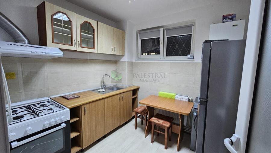 Apartament 3 camere Vlahuta,mobilat-utilat,loc parcare,400 E - 9