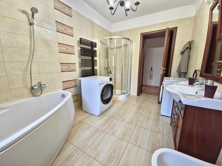 Casă elegantă complet renovată, 4 camere, 2 corpuri – Kogălniceanu - 25