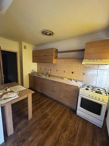 Apartament de vanzare 3 camere zona centrala - 9