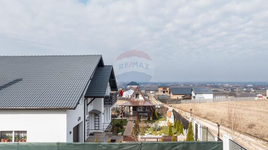 Comision zero, casa individuala + cabana A frame in Bod, la intrare - 5