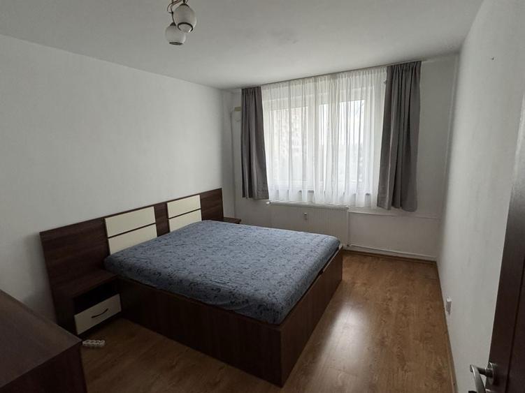 Apartament 3 camere, bloc reabilitat, aproape de metrou Oltenitei - 2