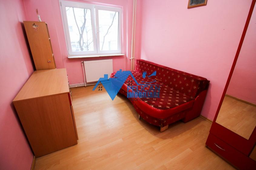 Pacii, 3 camere, etajul 1, decomandat - 5