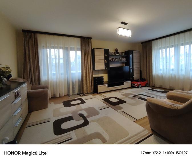 Casa cu 4 camere, teren 850 mp, Cug - 1