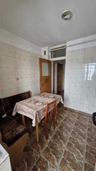 Vand/Schimb apartament 3 camere cartier Popa Sapca - 3