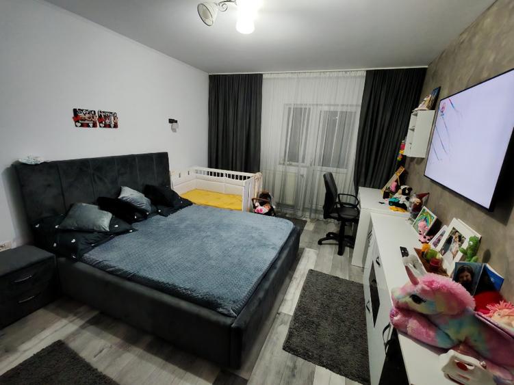 Vând apartament cu 2 camere zona nord doctor hacman  - 1