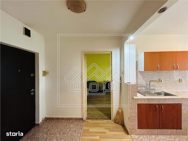 Apartament decomandat, 2 camere, balcon - M. Viteazu - 6