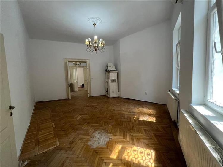Vila, 4 camere, inchiriere lunga durata, Bucuresti, Pta Victoriei - 2