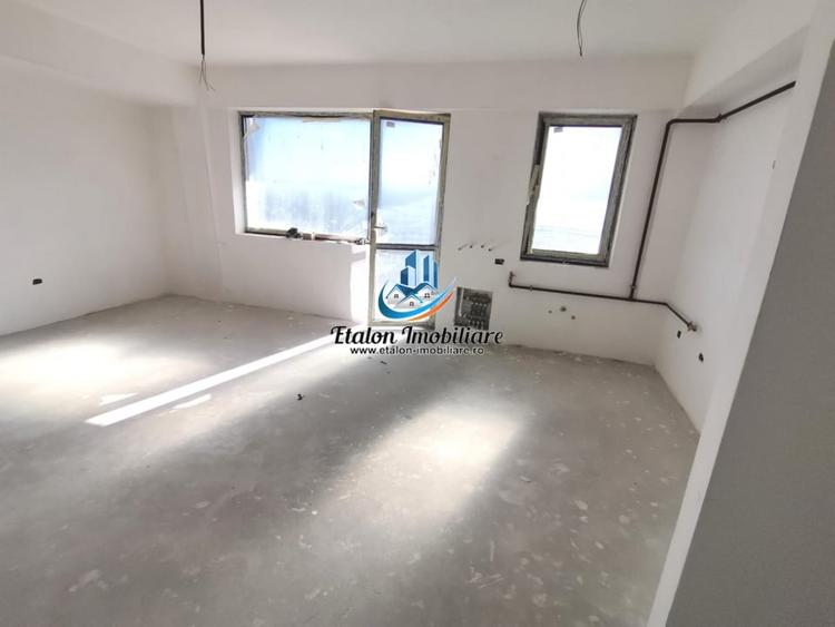 Apartament 3 camere, semidecomandat, 77 mp utili, zona&nbsp;Fermelor - 5