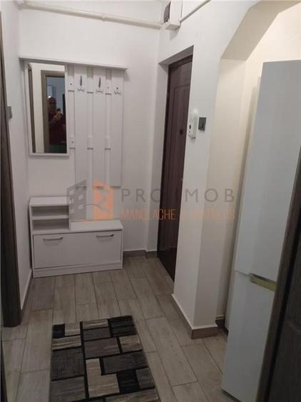 Apartament 2 camere cf 1 semidecomandat zona Obor - 6