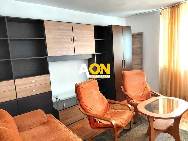 Apartament cu 2 camere decomandat, mobilat în Cetate