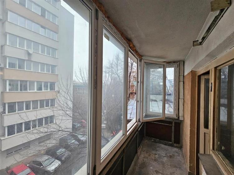 Vanzare apartament 4 camere | Romana ASE | bloc 1982 reabilitat | 97mp | decoman - 9