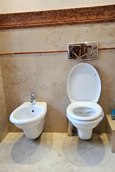 Inchiriere apartament 3 camere, Piata Unirii - 14