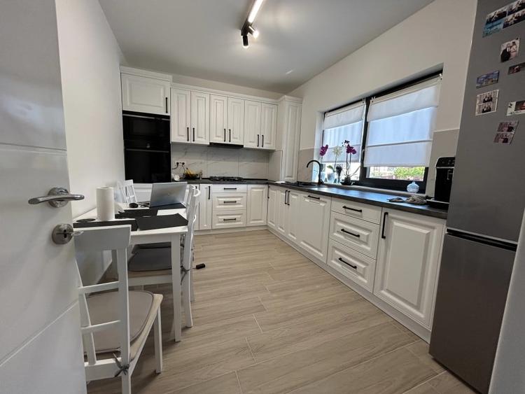 CASA CU 4 CAMERE + BECI SPATIOS , CAPAT CUG , TVA INCLUS IN PRET !!! - 7