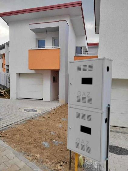 Casa noua cartier Omnia Apahida - 3 dormitoare P+E si curte - 4