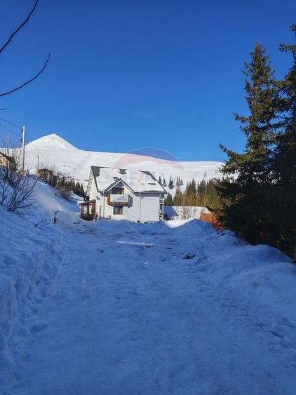 Cabană/Pensiune exclusivistă în Rânca - 1