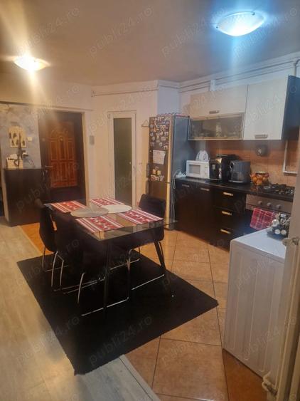 Apartament 4 camere de vanzare Cartier Tudor, zona Macul Ro?u - 3