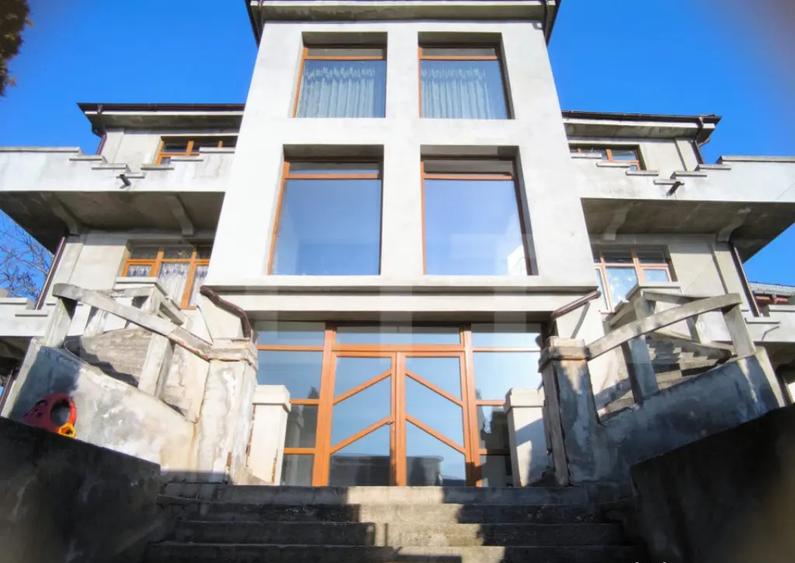 Vila P+2E, 550 mp utili pe 970 mp teren,stradal, zona Gradin - 7