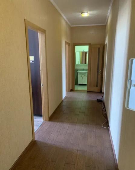 3 Camere zona Crangasi - 8