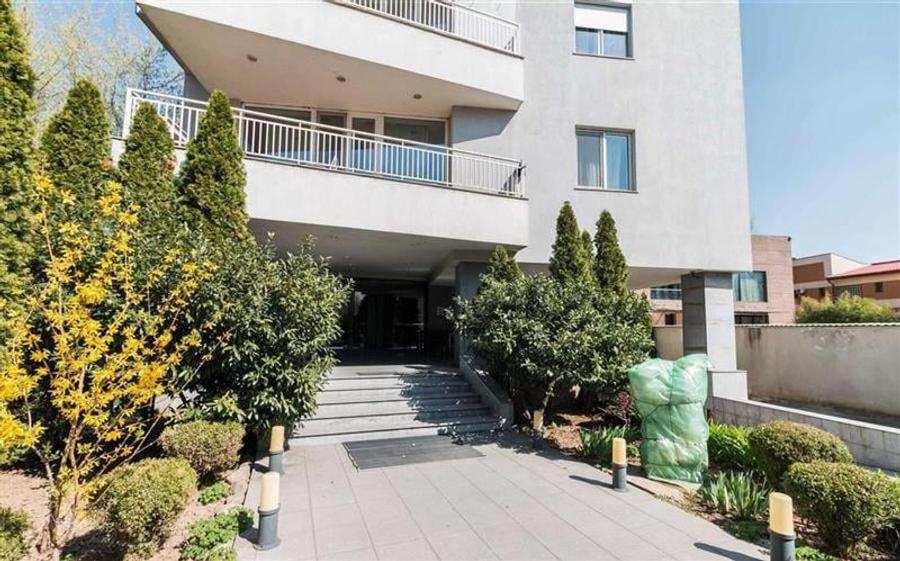 Penthouse spectaculos cu vedere catre parc - 36