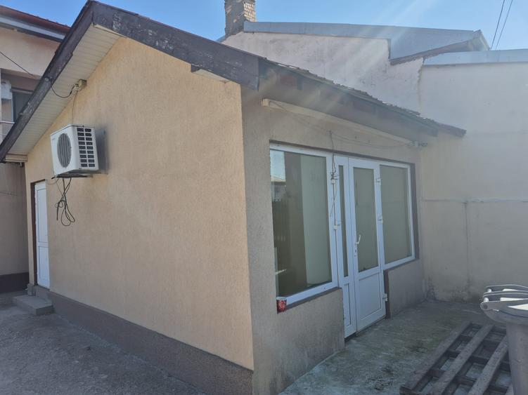 OCAZIE UNICĂ DE INVESTIȚIE – Două case + spațiu comercial de vânzare! - 22