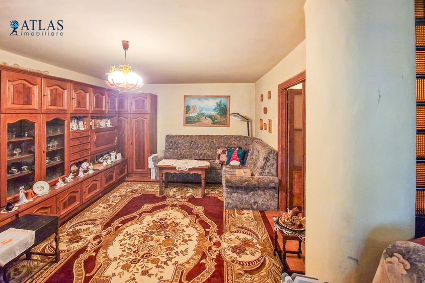 Zona centrala, 3 camere, intersectia  Onix, parter, parcare, 77 mp., comision 0% - 4