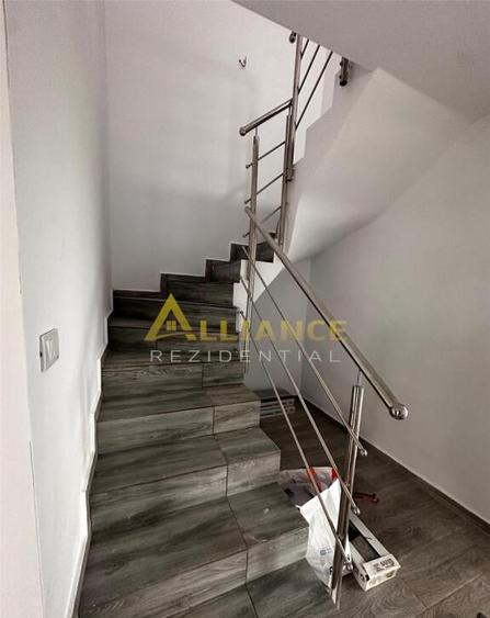 Vila tip Duplex la un pret foarte bun - 1