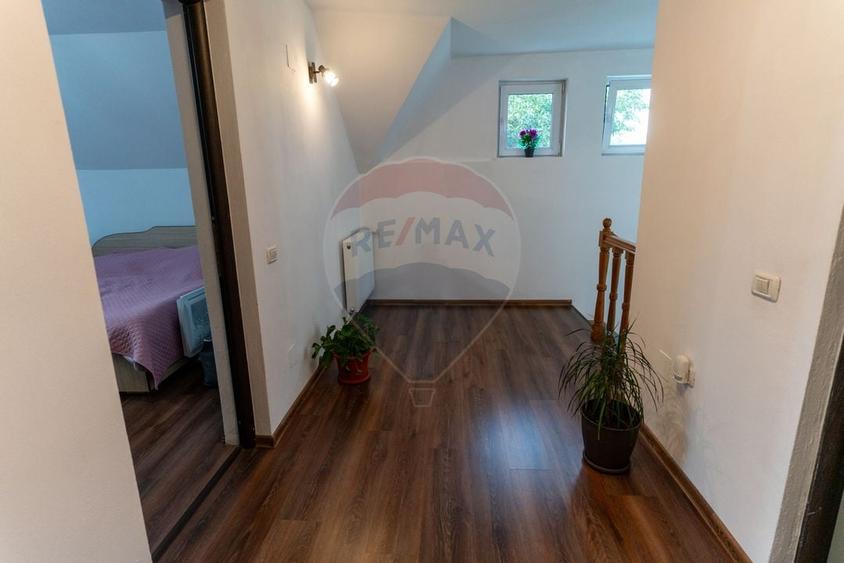 Casa / Vila deosebita de vanzare, Hateg jud. Hunedoara - 21