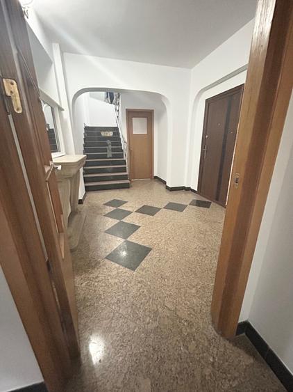 Pantelimon-Fundeni / Apartament 3 cam in vila / Loc de parcare-Curte - 23