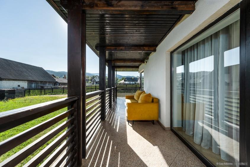 Casa de vacanta sau locuinta - 5 camere, 5 bai, 1300mp, langa Gura Humorului - 40